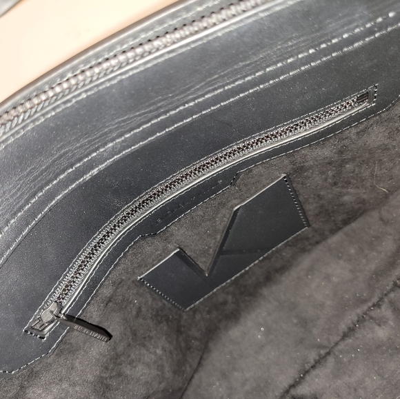 Kendall + Kylie handbag - Picture 10 of 12